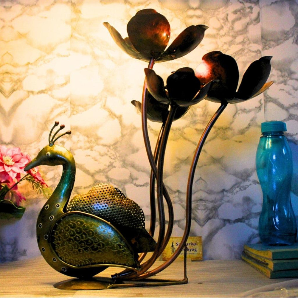 Antique Finish Metal Peacock Décor