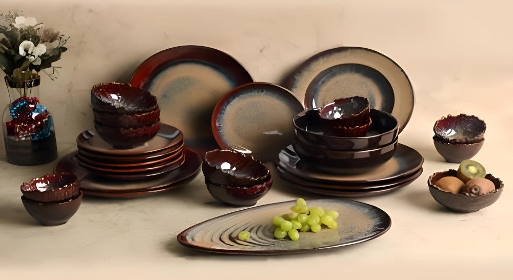 Beautiful Handmade Dinner Set of 28 Pieces