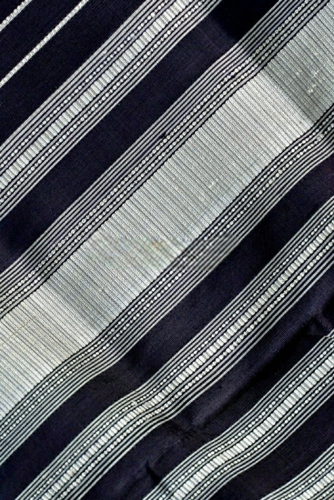 Beautiful Maroon & Black Prints Berhampur Saree