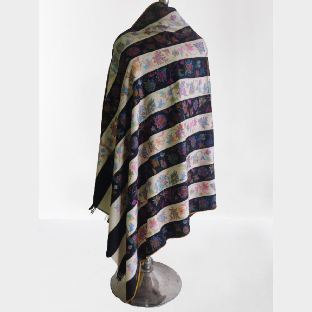 Black & White Stripes Prints Kani Shawl