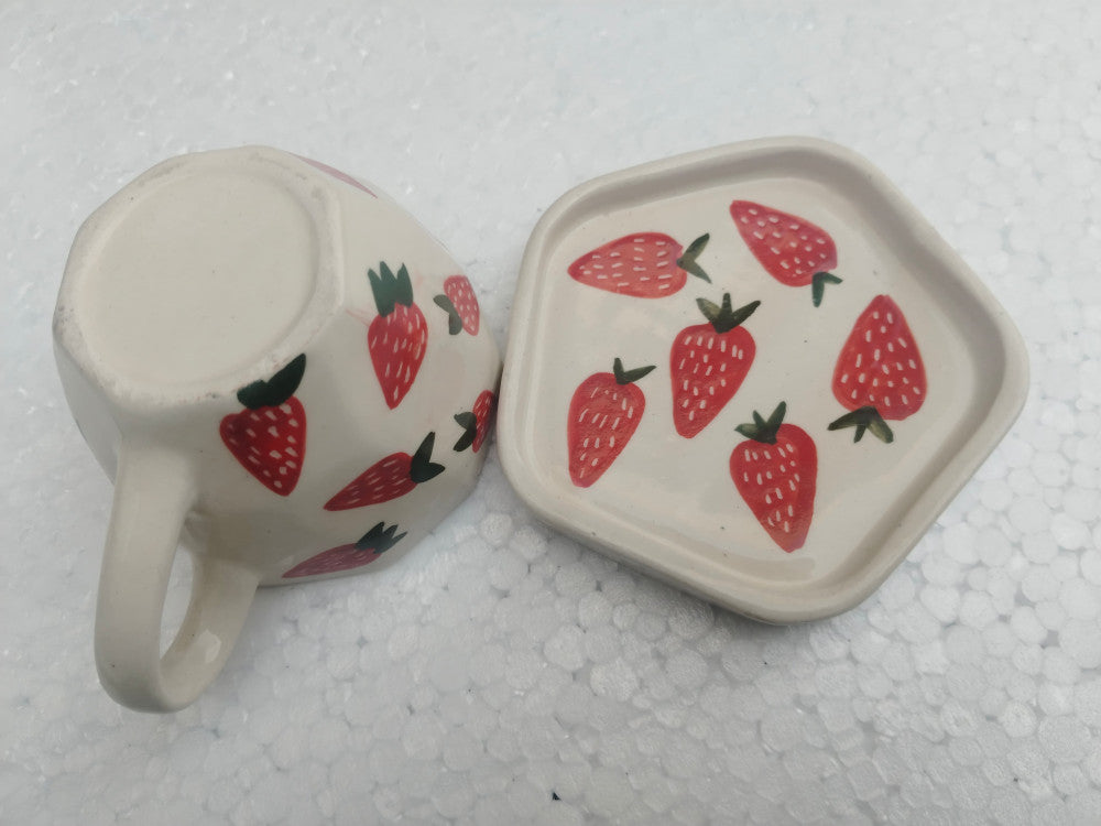 Blue Pottery Beautiful Strawberry Print Cup Coaster