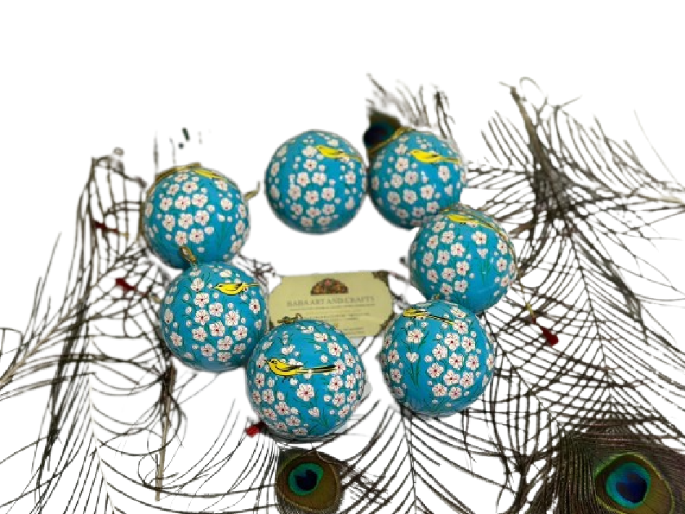 Blue & White Floral Christmas Tree Décor