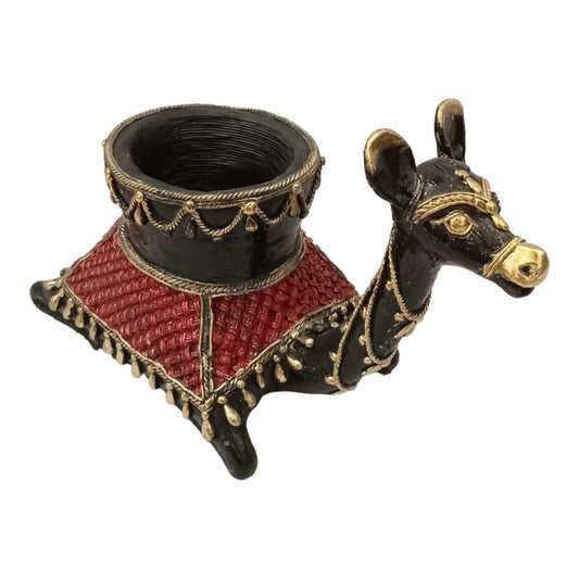 Camel Metal Craft Pen Stand