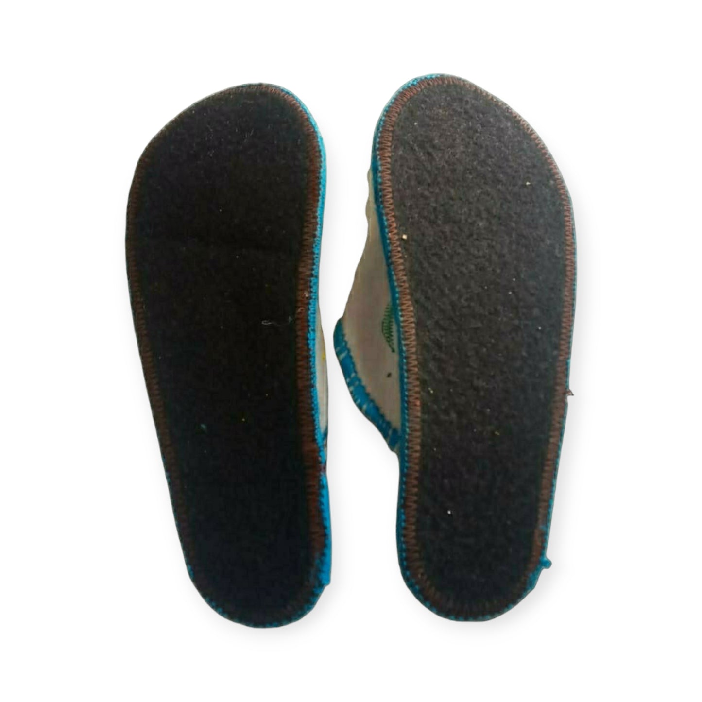 Chamba Chappal in Blue & White Colour