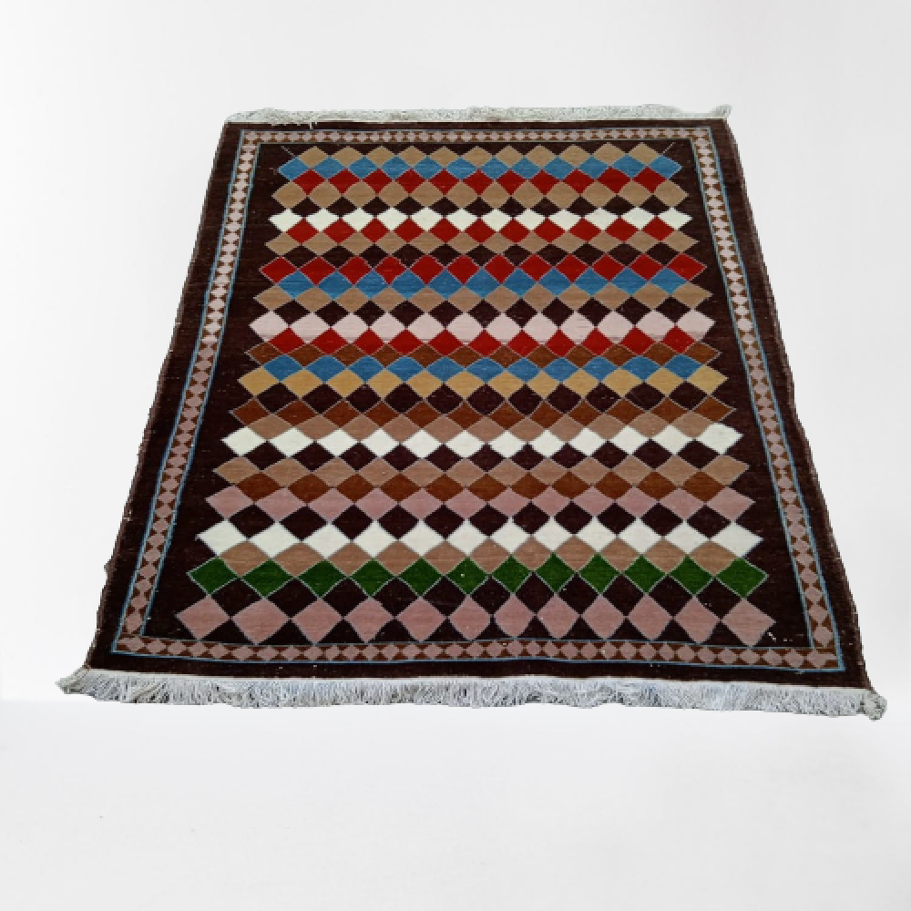 Diamond Design Hand Knotted Carpet 16/16 Knots