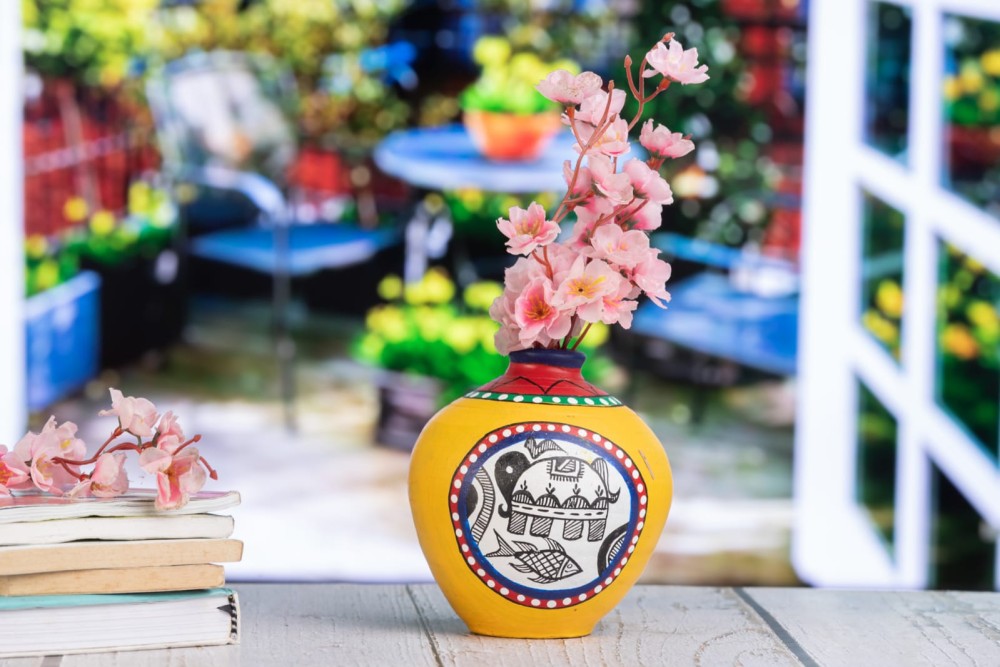 Elephant design Terracota Vase