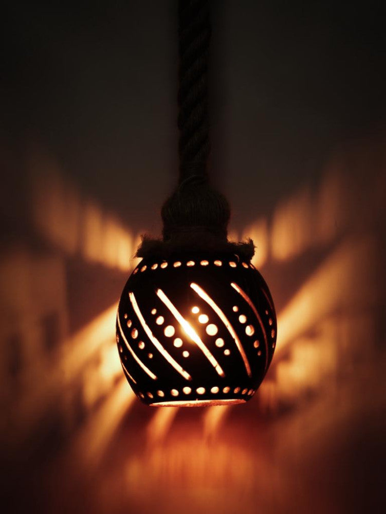 Hanging Light Diagonal