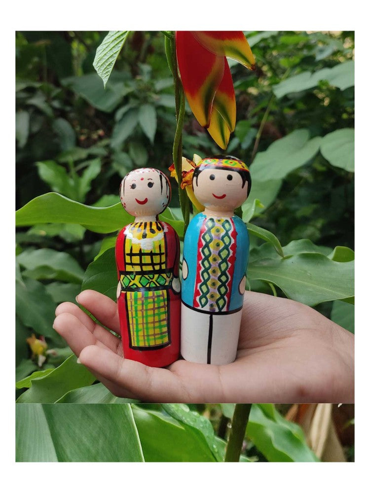 Himachal Couple Doll