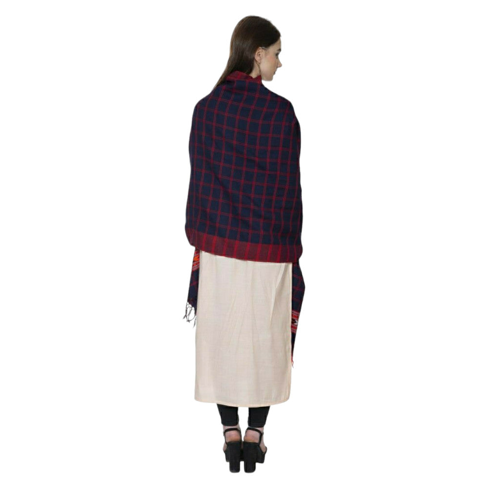 Himalayan kathu stole check design