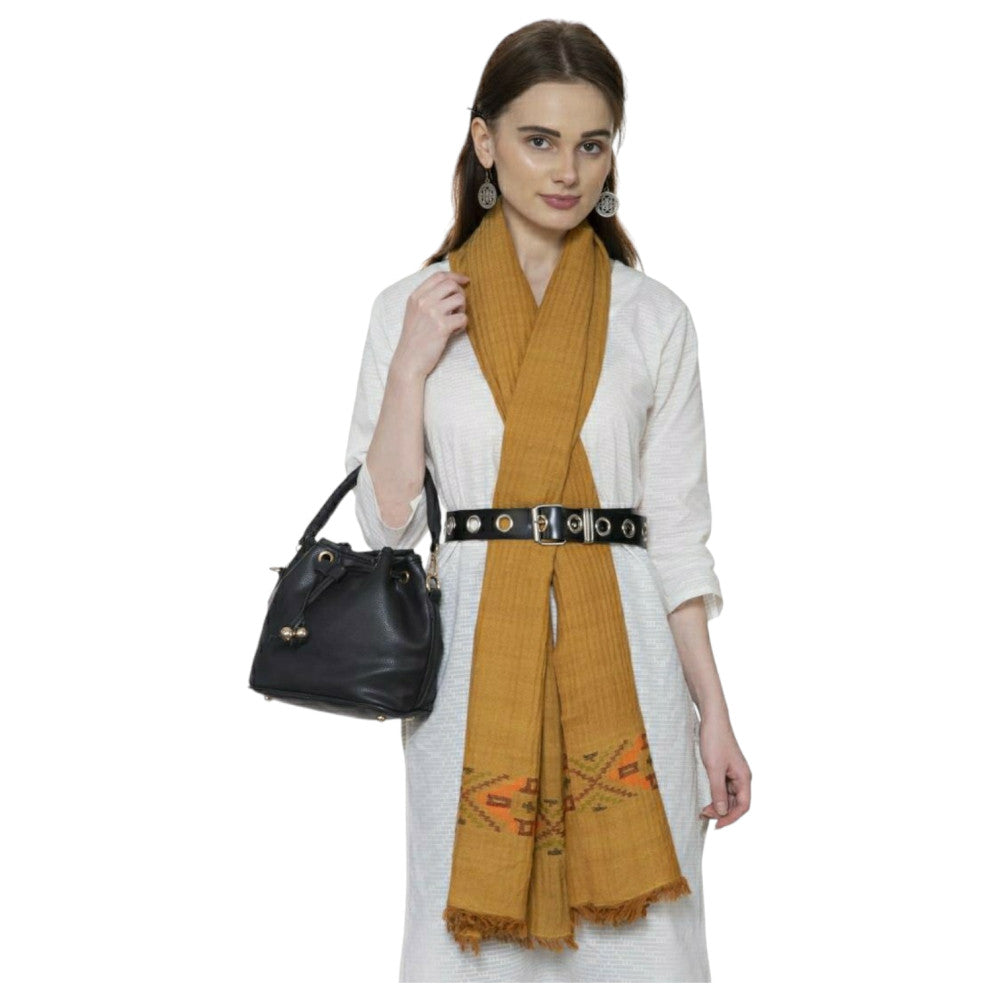 Himalayan Merino wool stole in Bana design