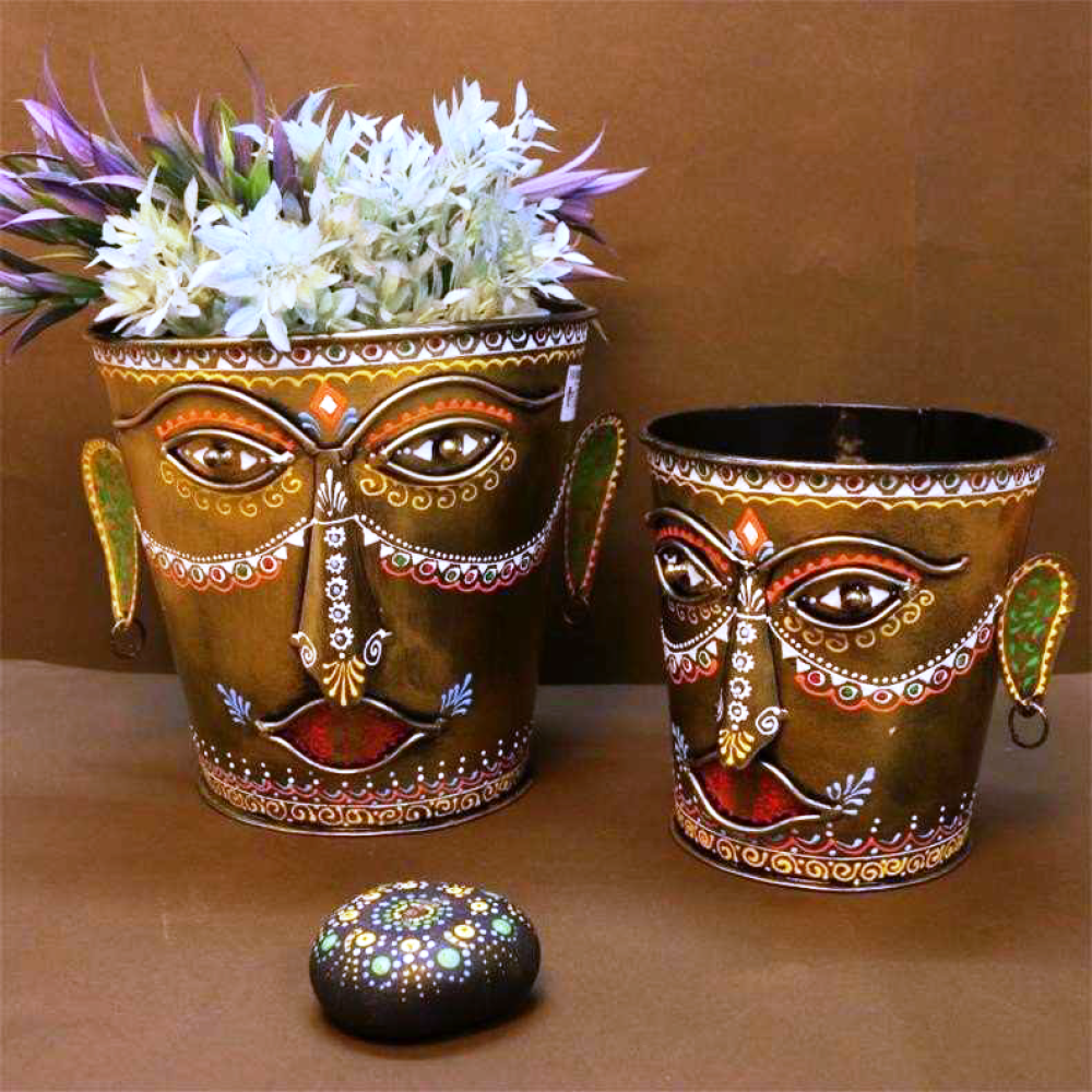 Iron Painted Bucket Planter Set Of 2