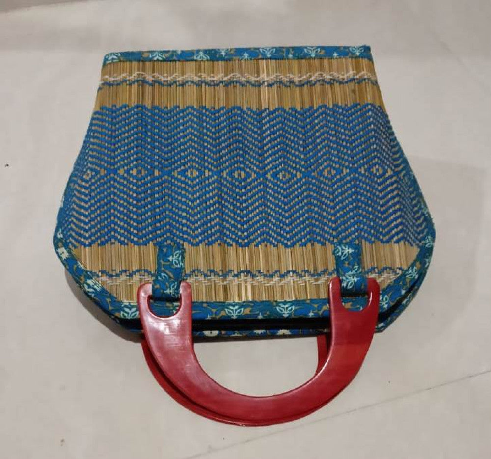 Ladies Hand Bag With Wooden Carrier-Style 9
