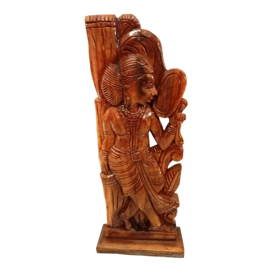 Madini Seeing herself in the mirror Wooden Craft (1)