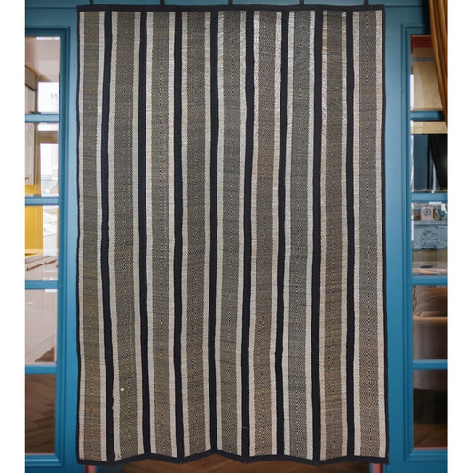 Madur Kanthi Beautiful Door Curtain