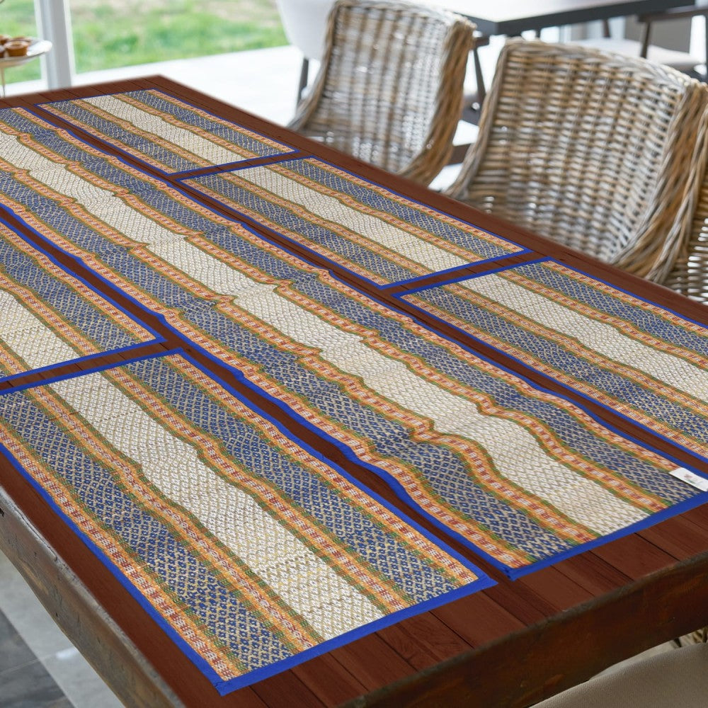 Madur Kanthi Blue and White Runner With 6 Table Mate