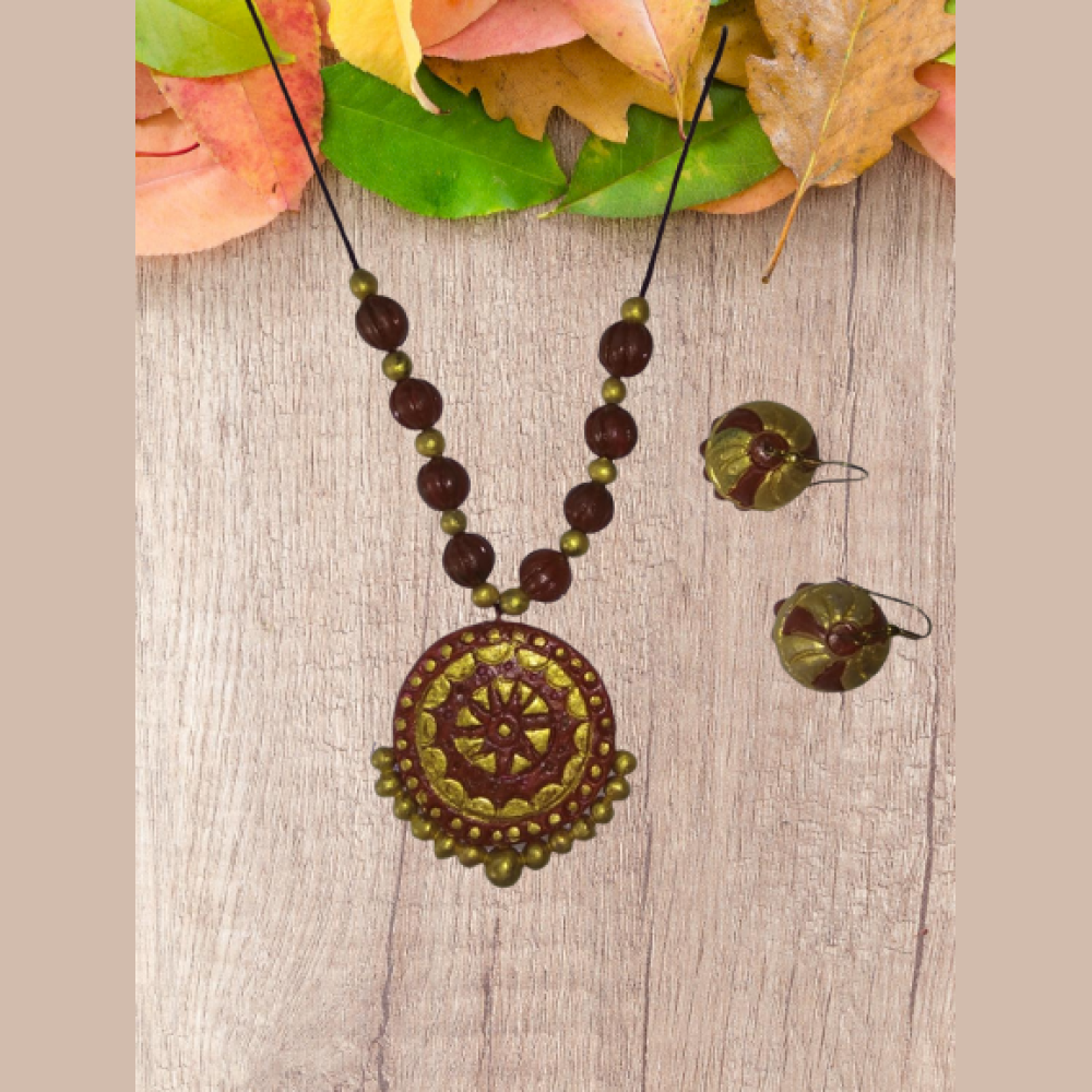 Maroon Molela Terracotta Clay Beautiful Necklace Set