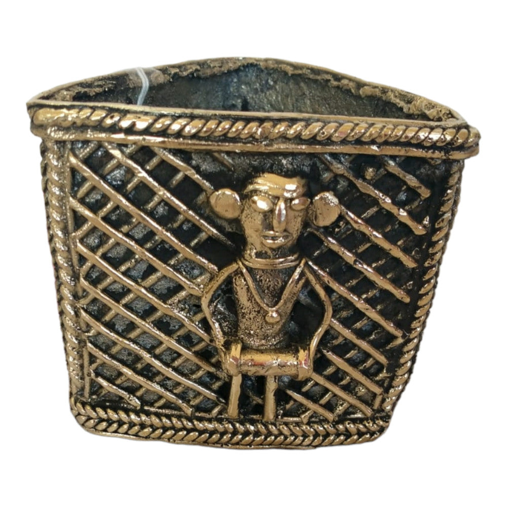 Metal Craft Pen Stand Triangle Shape