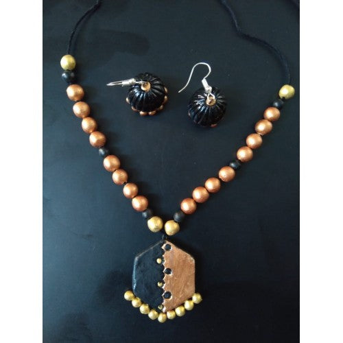 Handmade Molela Terracotta Clay Beautiful Jewellery Set in Bold Black and Golden colour