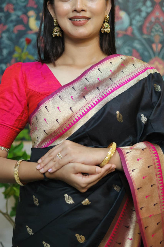 Paithani Saree Magenta Colour with Golden Pallu