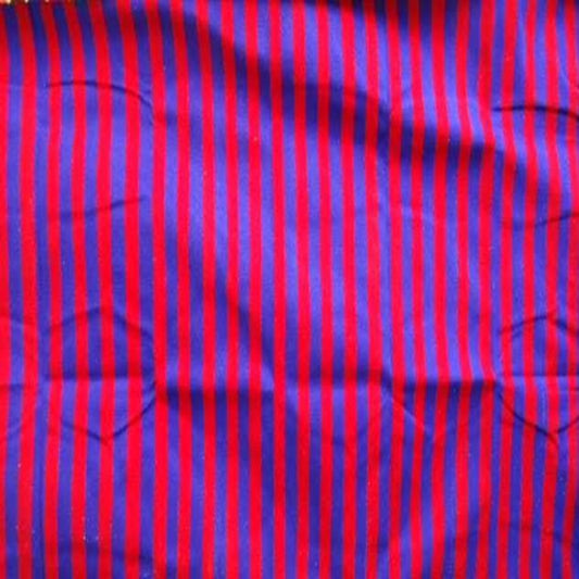 Traditional Handmade Indigo And Red Coloured Bhavani Jamakkalam